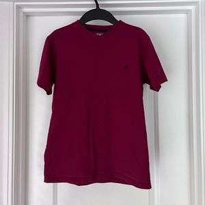Nautica burgundy 100% cotton v-neck short sleeve t-shirt. Boy size L